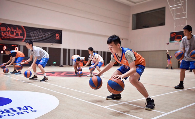 如何在比赛中更好地执行进攻战术?_2
